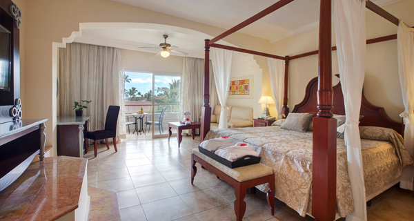 Accommodations - Hotel Majestic Colonial Punta Cana